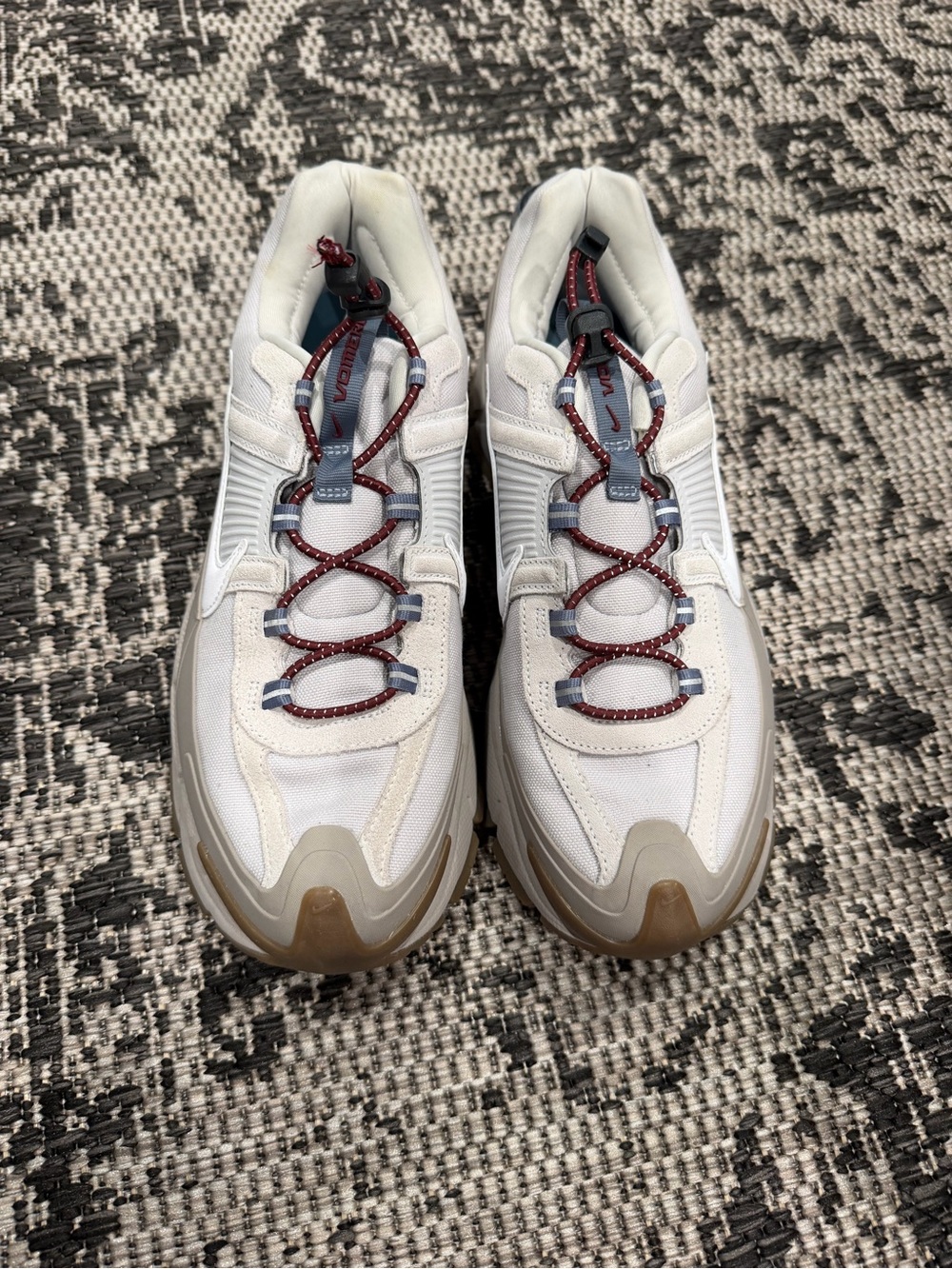 Nike White Zoom Sneakers with Maroon Accent Laces